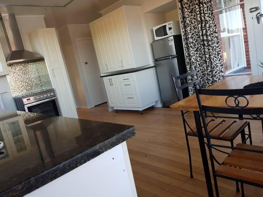 טימארו Handy Location - 3Brd Home! מראה חיצוני תמונה