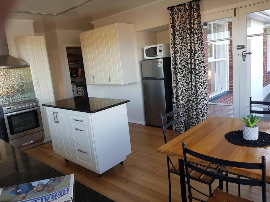 טימארו Handy Location - 3Brd Home! מראה חיצוני תמונה